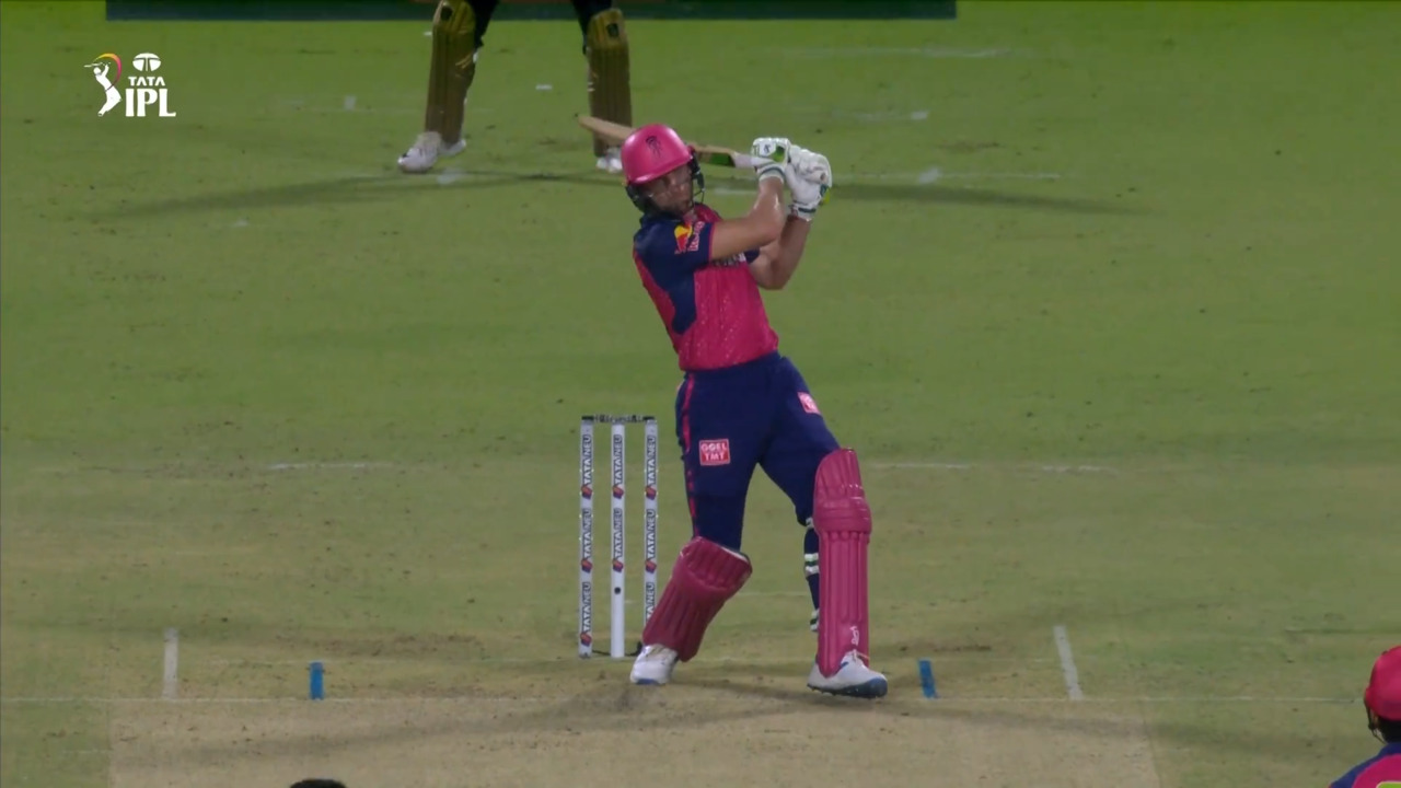 M31: KKR vs RR – Super Sixes background