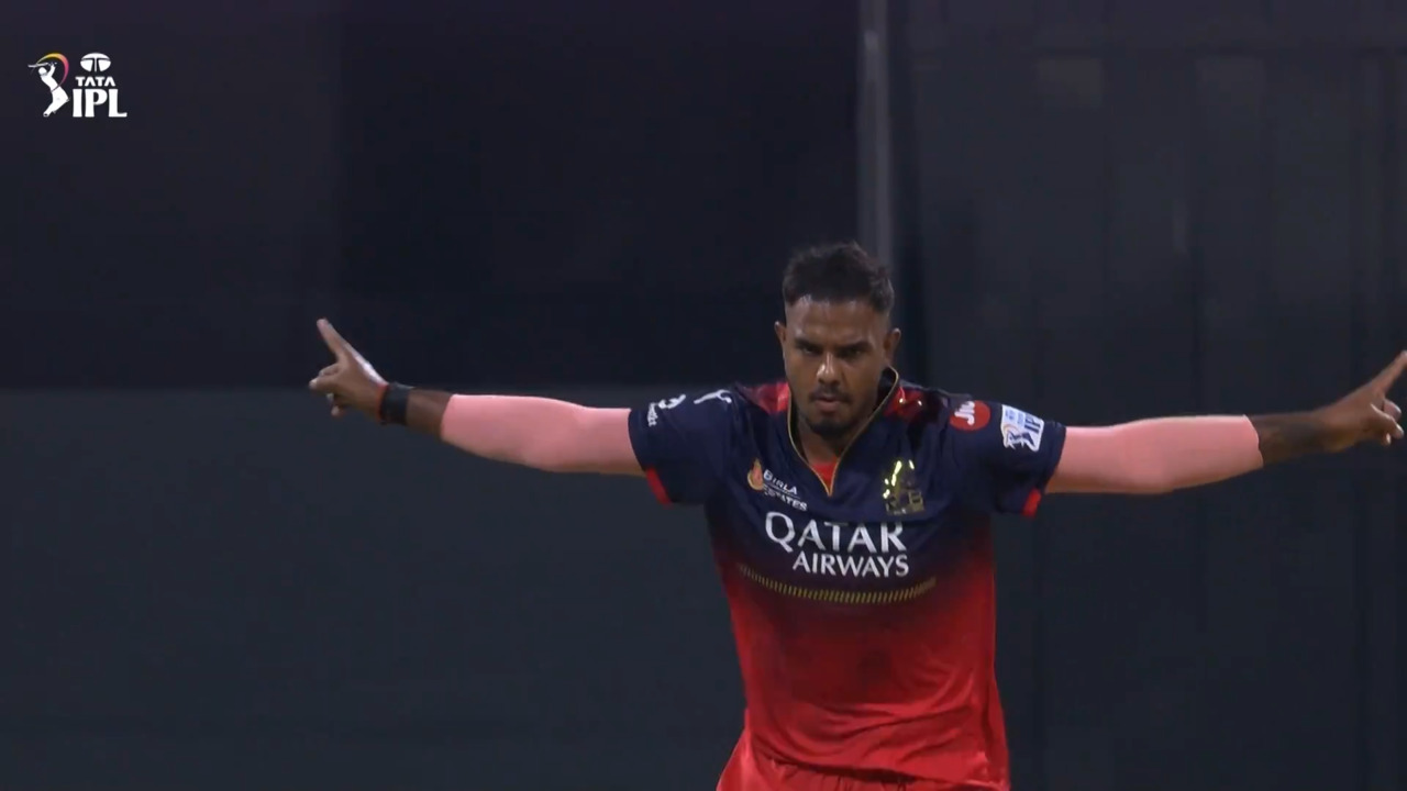 IPL 2025 M21: MI vs RCB - Fall of Wickets