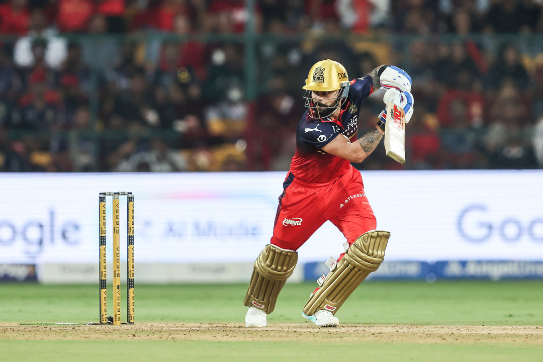 King-sized milestone! Kohli brings up his 800th TATA IPL four