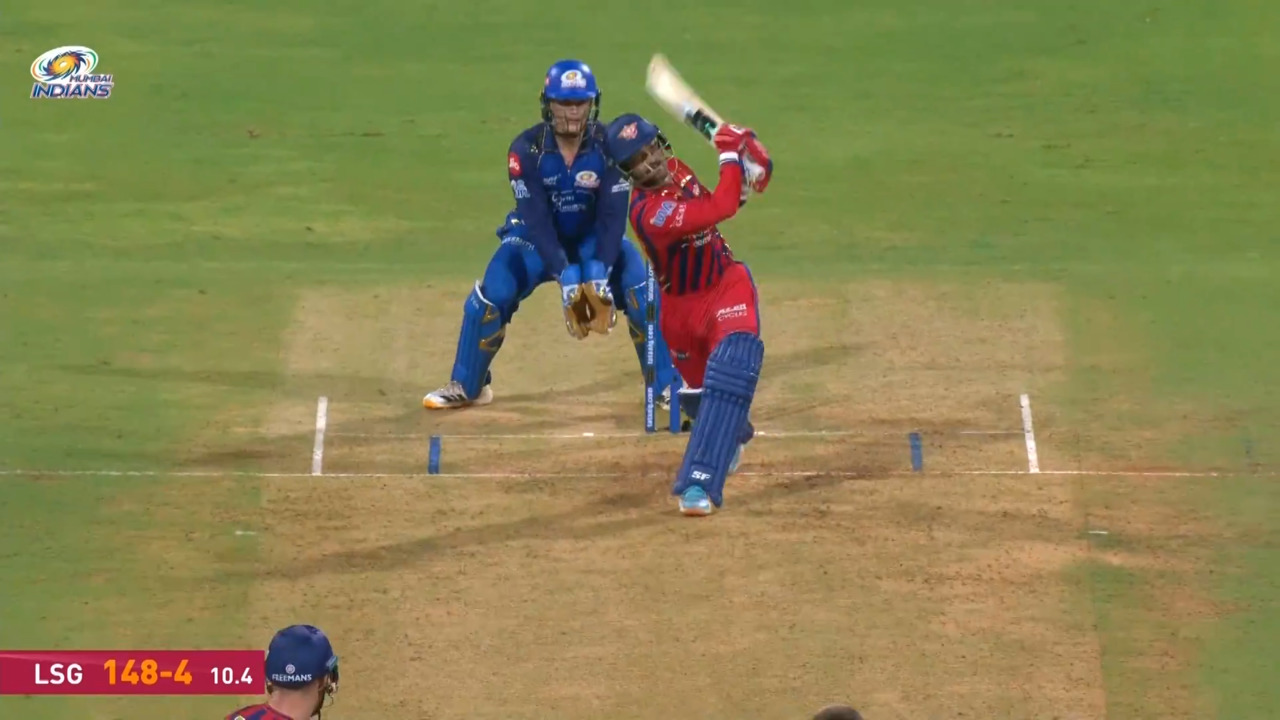 IPL 2026 M47: MI vs LSG - Akshat Raghuwanshi Six