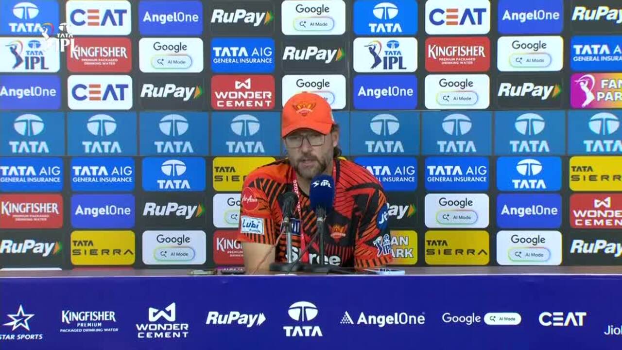 We lost wickets at crucial time: Daniel Vettori