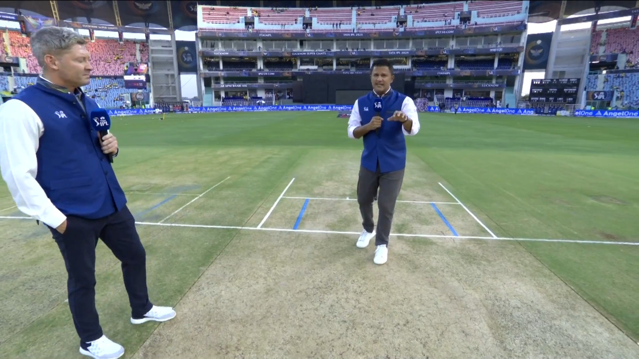 IPL 2025 M30: LSG vs CSK - Pitch Report background