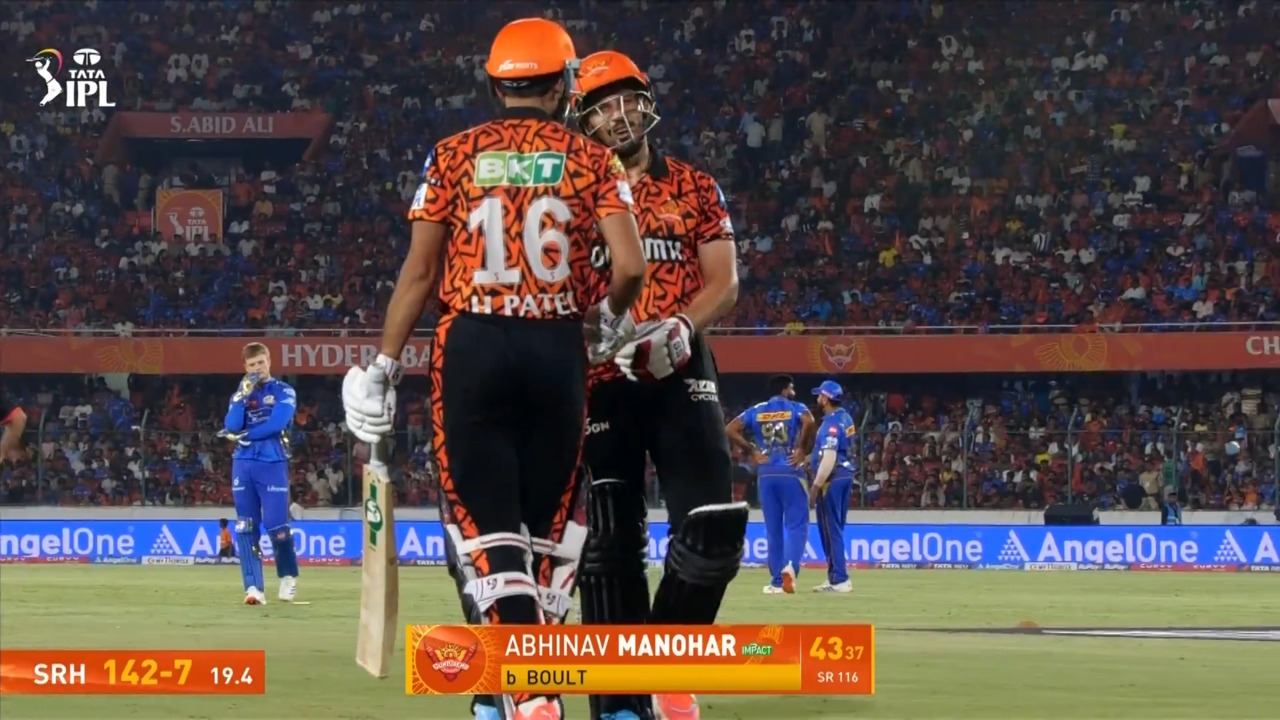 IPL 2025 M41: SRH vs MI - Abhinav Manohar Wicket background
