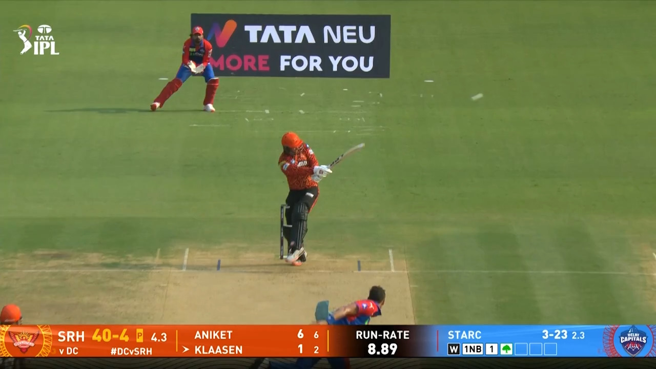 IPL 2025 M10: DC vs SRH - Heinrich Klaasen Six background