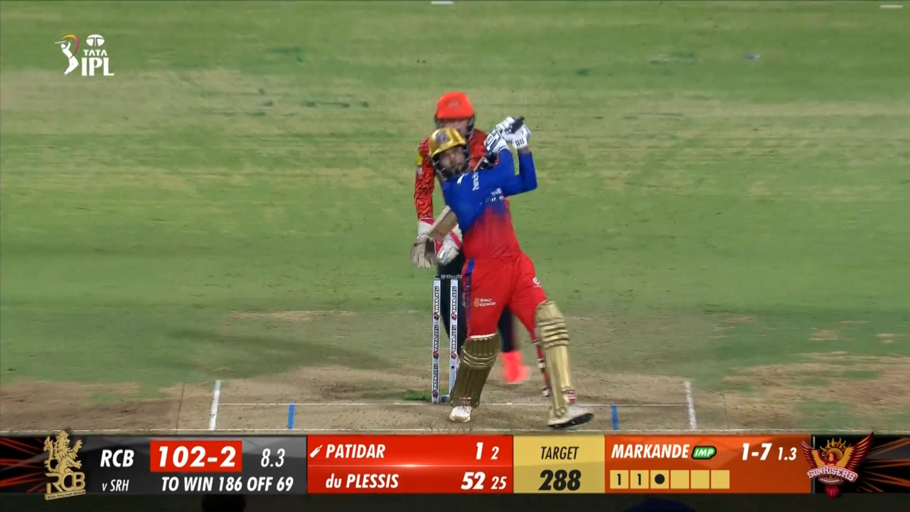 M30: RCB vs SRH – Rajat Patidar Six