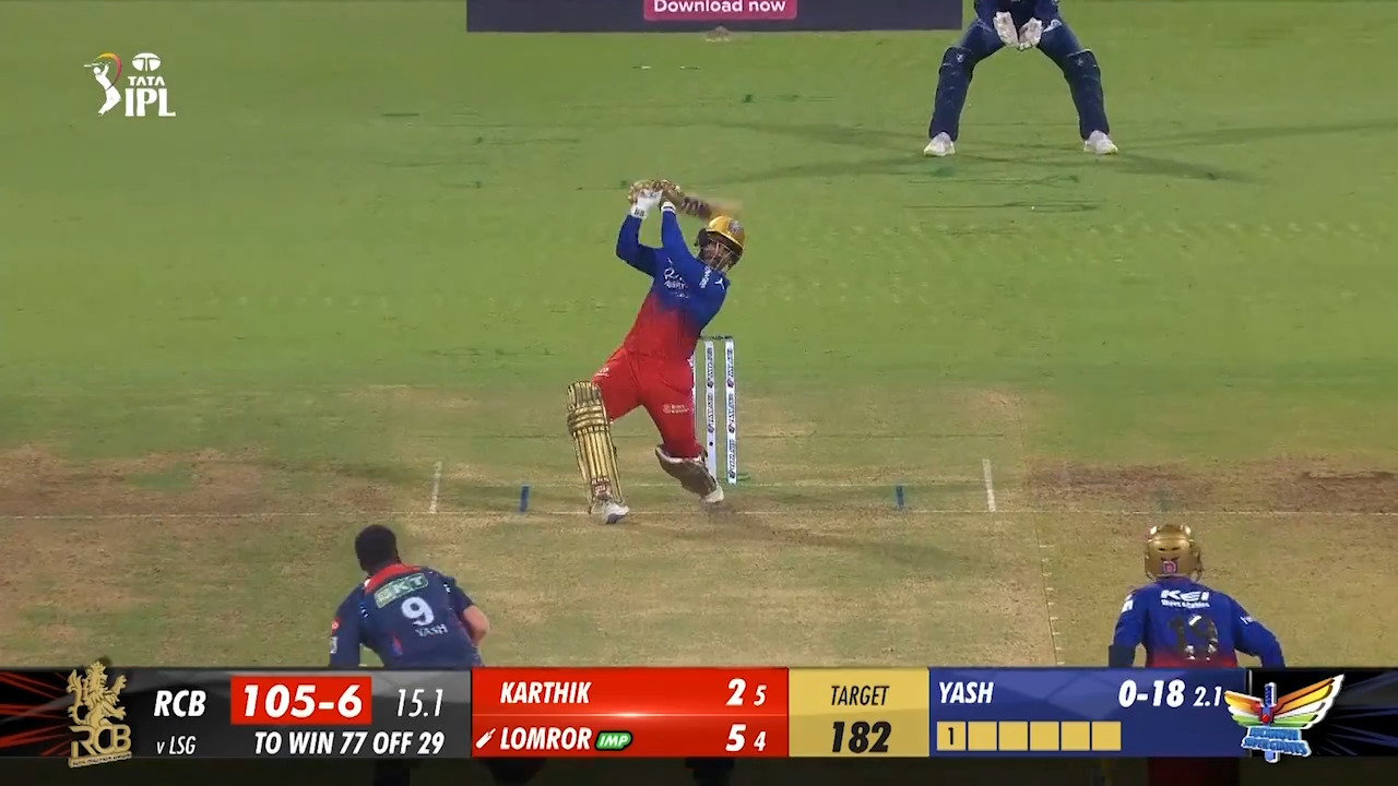 M15: RCB vs LSG – Mahipal Lomror Six background