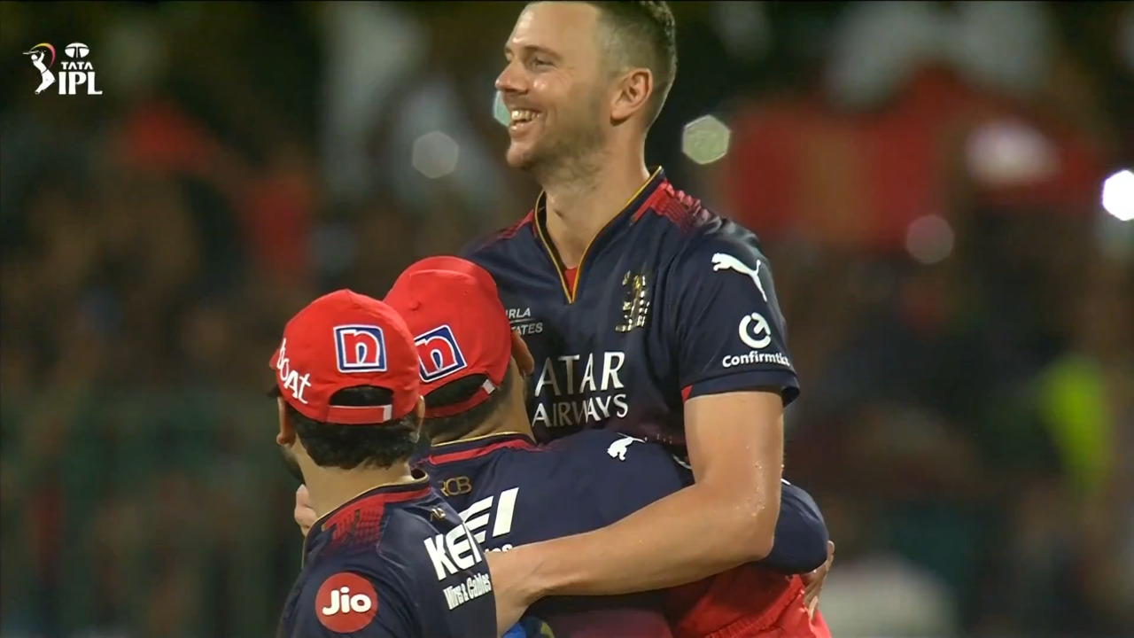 IPL 2025 M42: RCB vs RR - Amazing Moments
