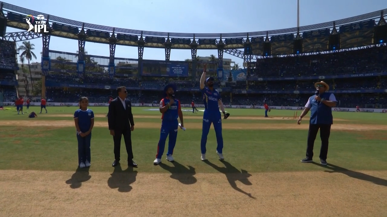 M20: MI vs DC – Toss background
