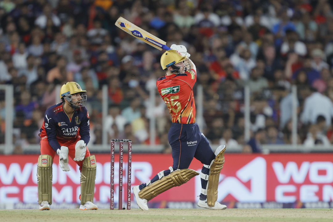 Josh Inglis provides momentum with 39(23)
