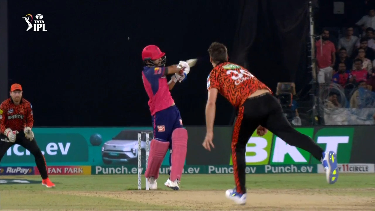M50: SRH vs RR – Riyan Parag Six