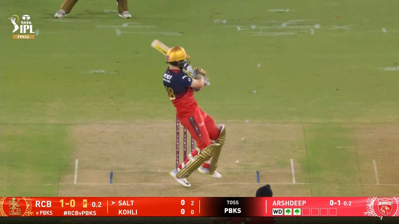 IPL 2025 Final: RCB vs PBKS - Phil Salt Six