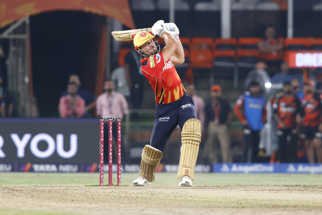 6, 6, 6, 6! Stoinis' Hulk Mode activated