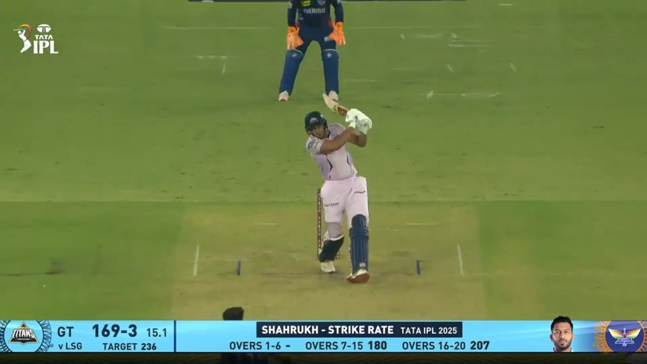 IPL 2025 M64: GT vs LSG - Shahrukh Khan Six