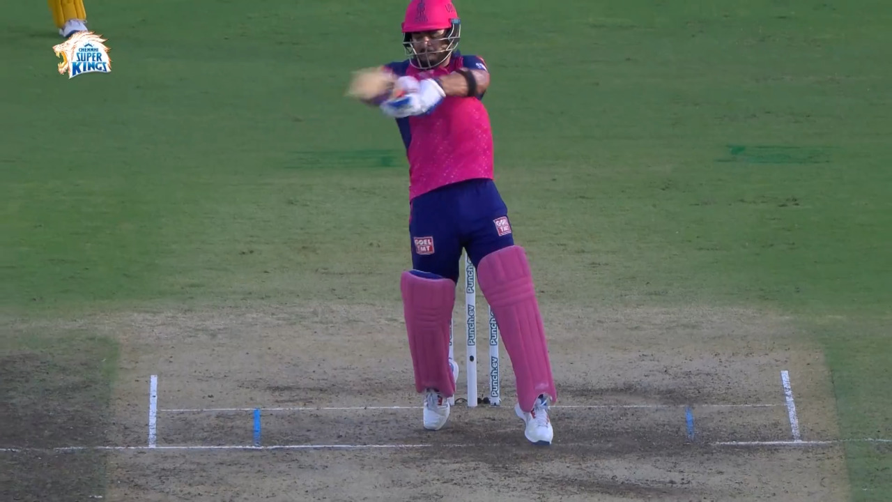 M61: CSK vs RR – Riyan Parag Six