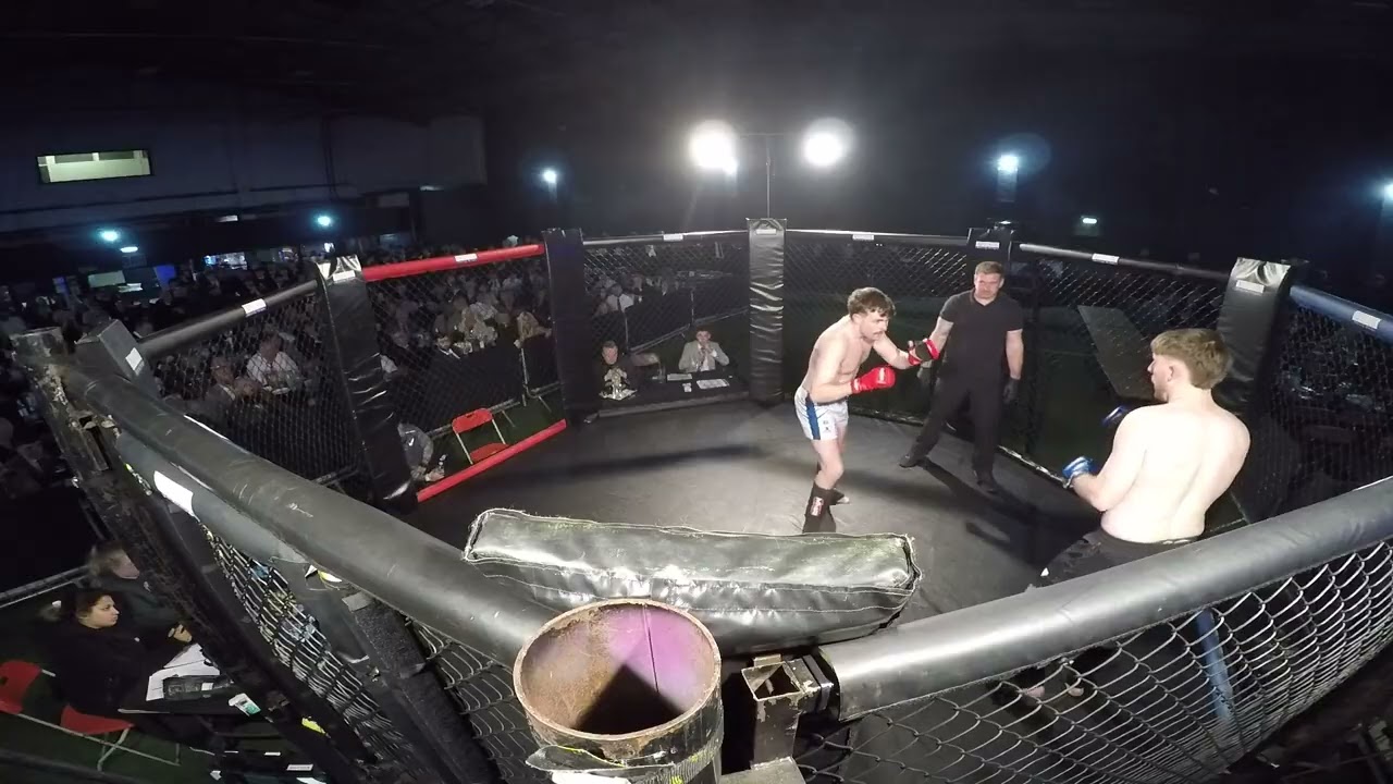 CARDIFF | ULTRA MMA | PETER TW VS FINN COBSY DOWNS
