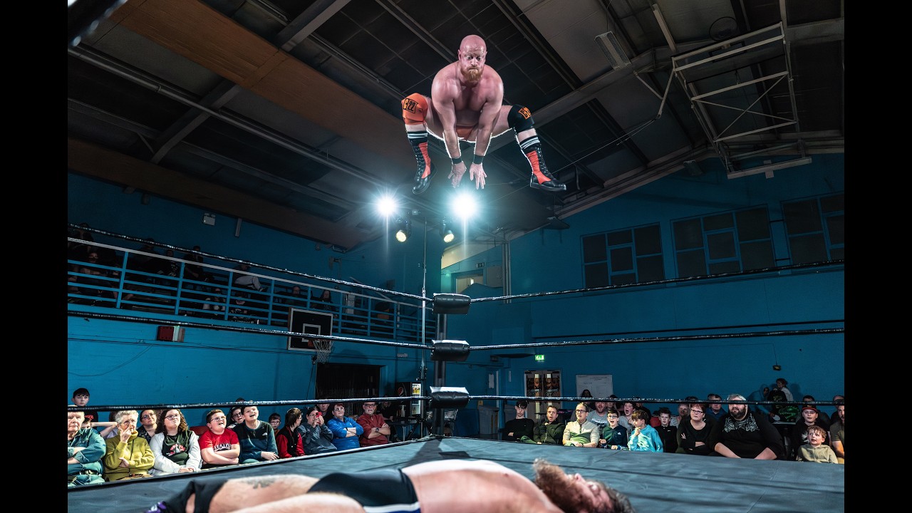 Mike Bird vs Curt Atlas - World War Wrestling "Heavyweight" Championship