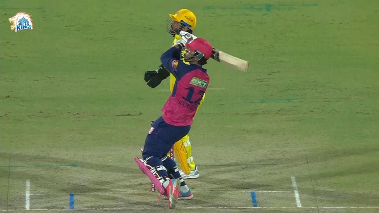 IPL 2025 M62: CSK vs RR - Super Sixes