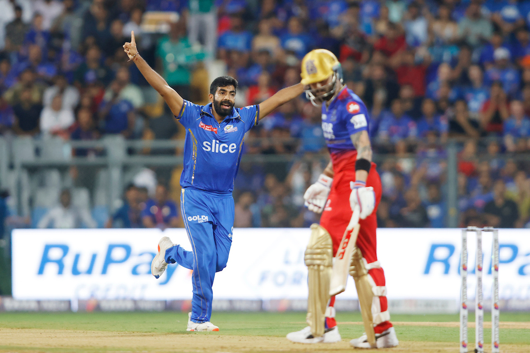 BOOM! Magnificent Bumrah dismisses Kohli with a superb delivery background