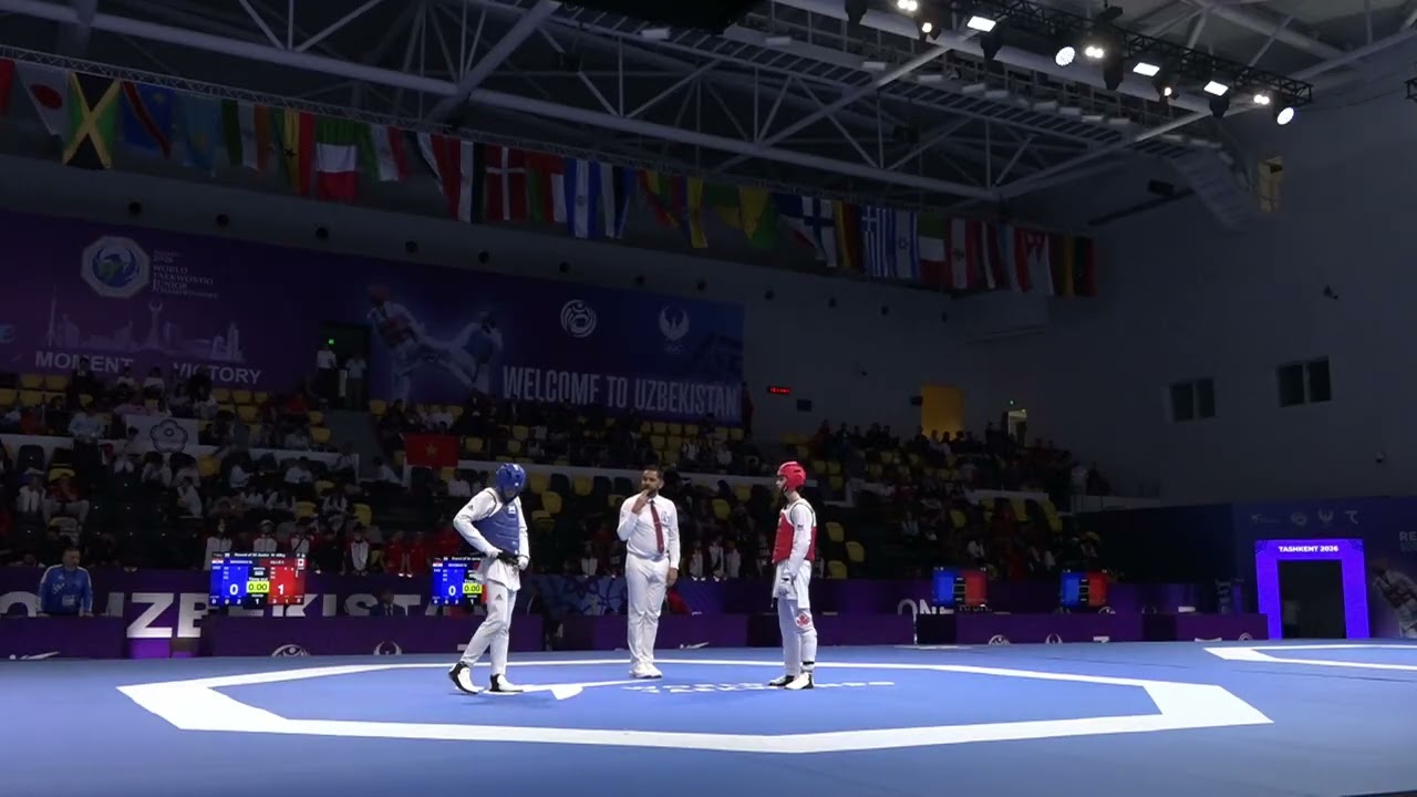 325 Round of 32 M 55kg CRO DEVERNAY CAN Z GILLIS PGM background