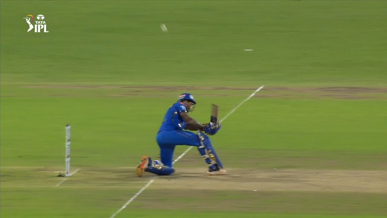 Tilak Varma keeps MI in hunt with 4,6,4