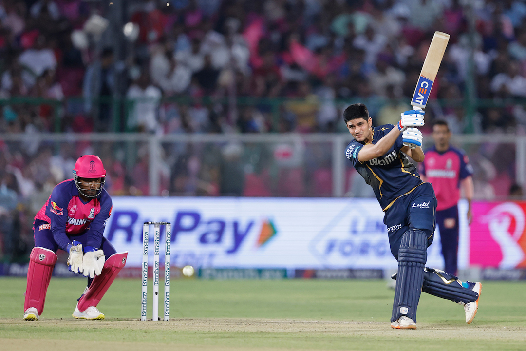 Captain Gill leads GT's fight with 72(44)