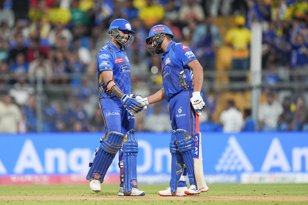 IPL 2025 M38: MI vs CSK - Match Highlights background