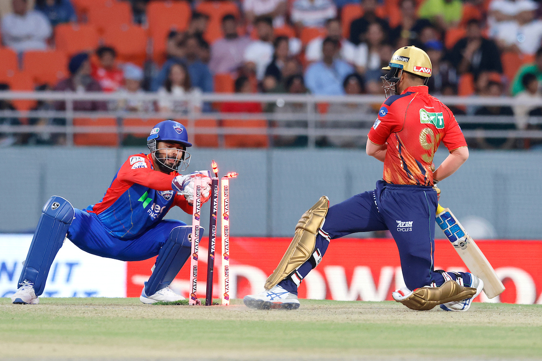 Lightning fast stumping ft. Rishabh Pant