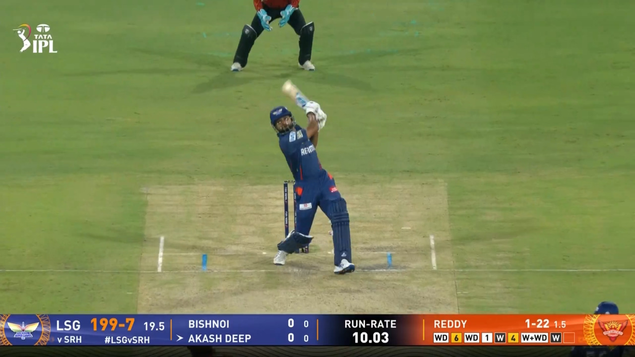 IPL 2025 M61: LSG vs SRH - Akash Deep Six