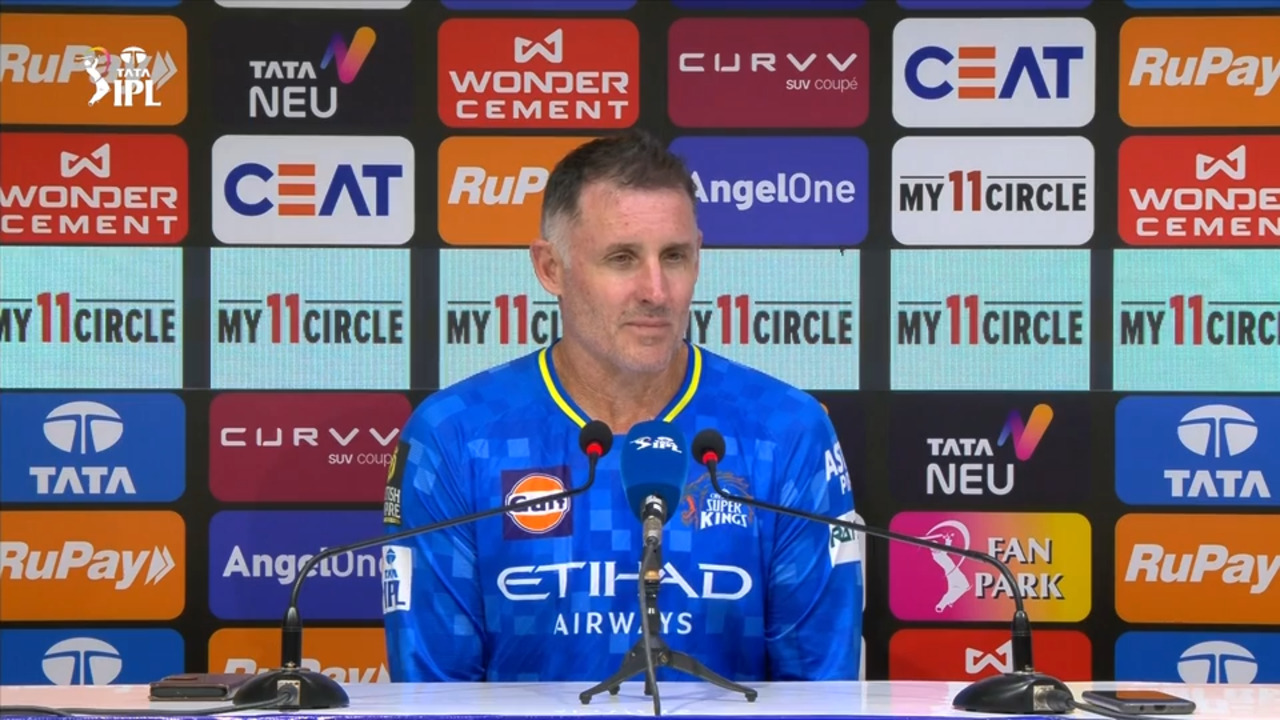 We have to stick tight and identify the areas to improve: Michael Hussey