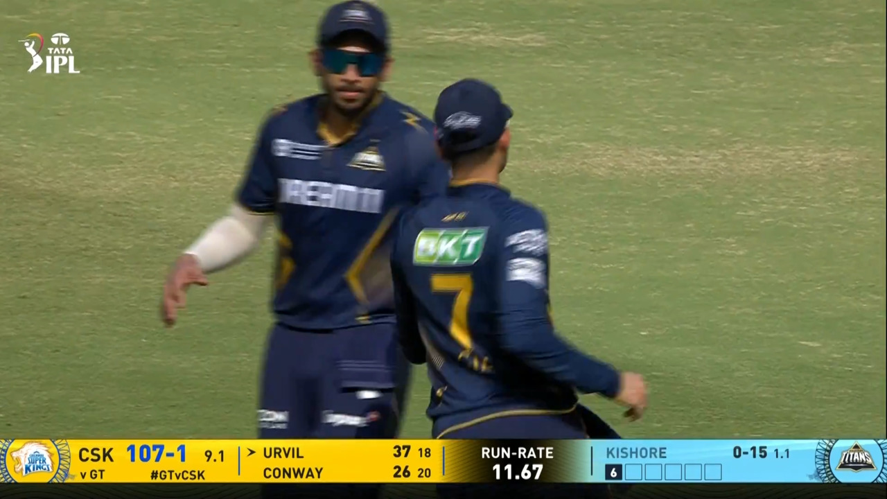 IPL 2025 M67: GT vs CSK - Urvil Patel Wicket background