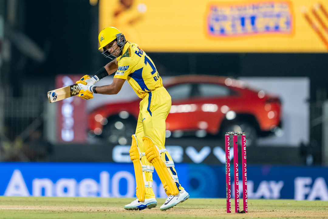 Rachin Ravindra leads CSK's fight with 41(31)