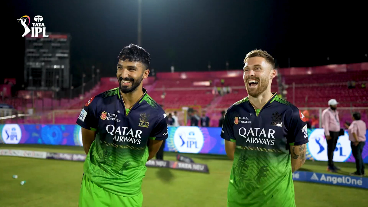 RCB's Perfect Away Run, ft. Devdutt Padikkal & Phil Salt