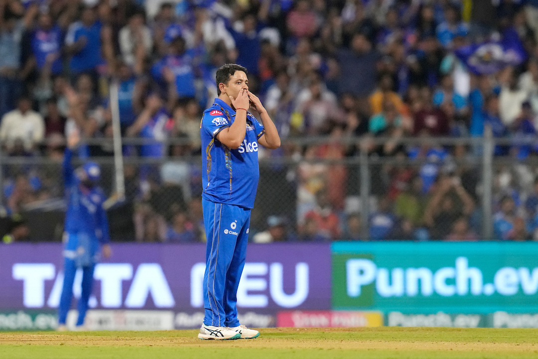 Seasoned Chawla delivers again with 3/33