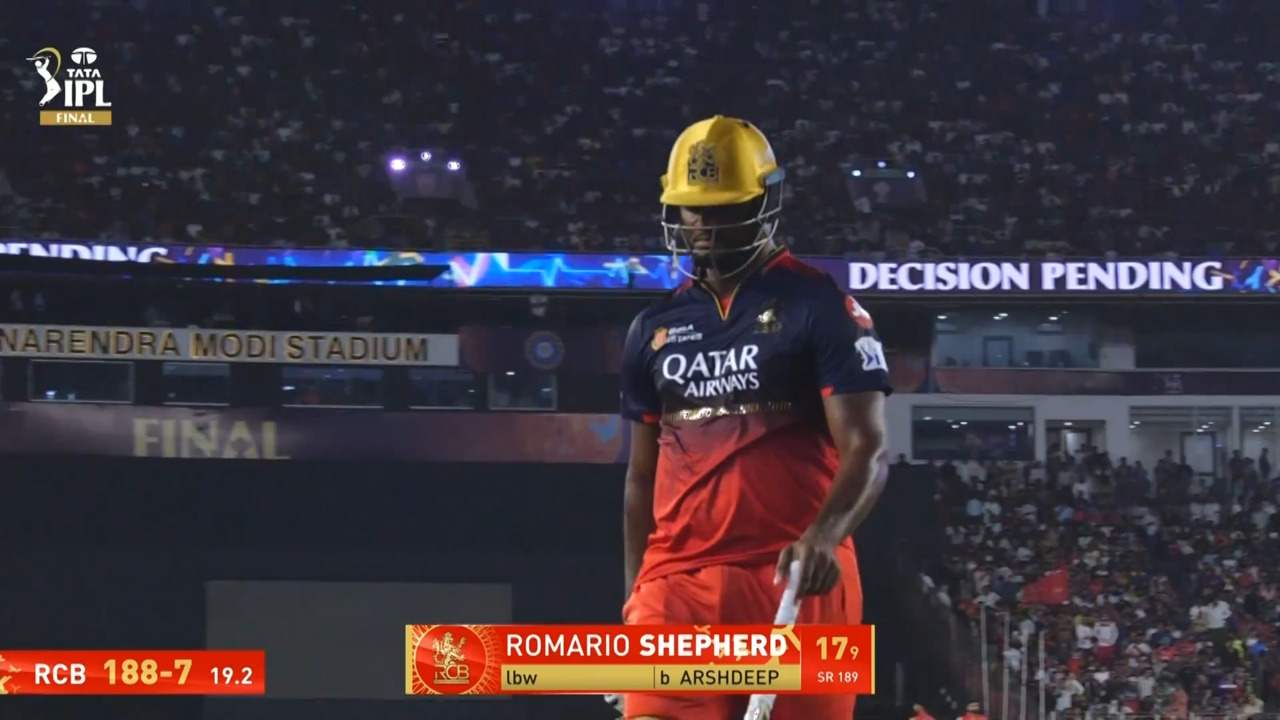 IPL 2025 Final: RCB vs PBKS - Romario Shepherd Wicket background