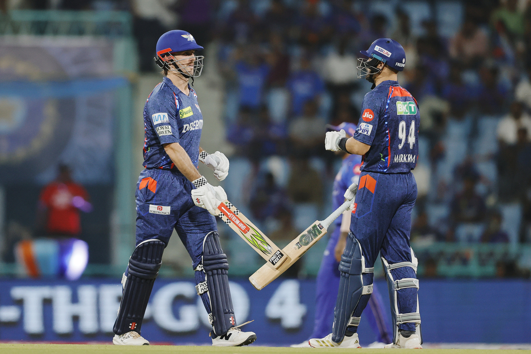 IPL 2025 M16: LSG vs MI - Match Highlights background