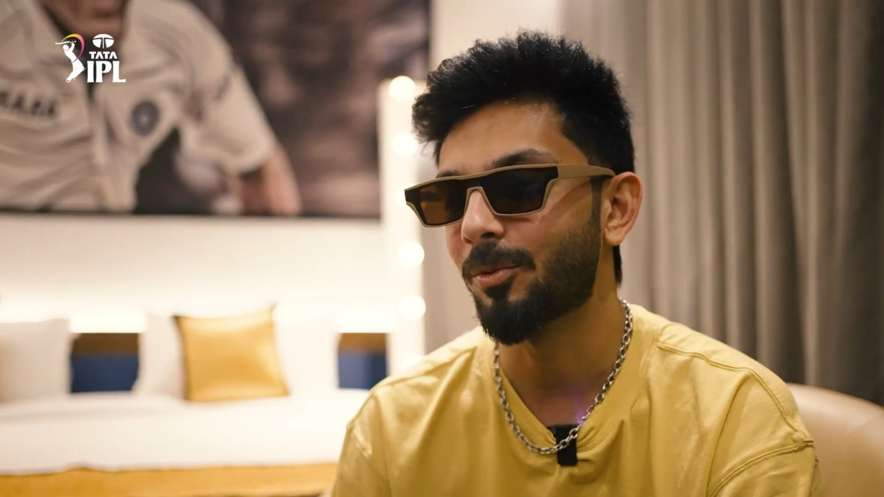 Anirudh Ravichander on Chepauk, cricket, and MS Dhoni!