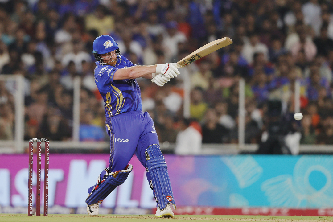 Bairstow sets early pace with aggressive 38(24)