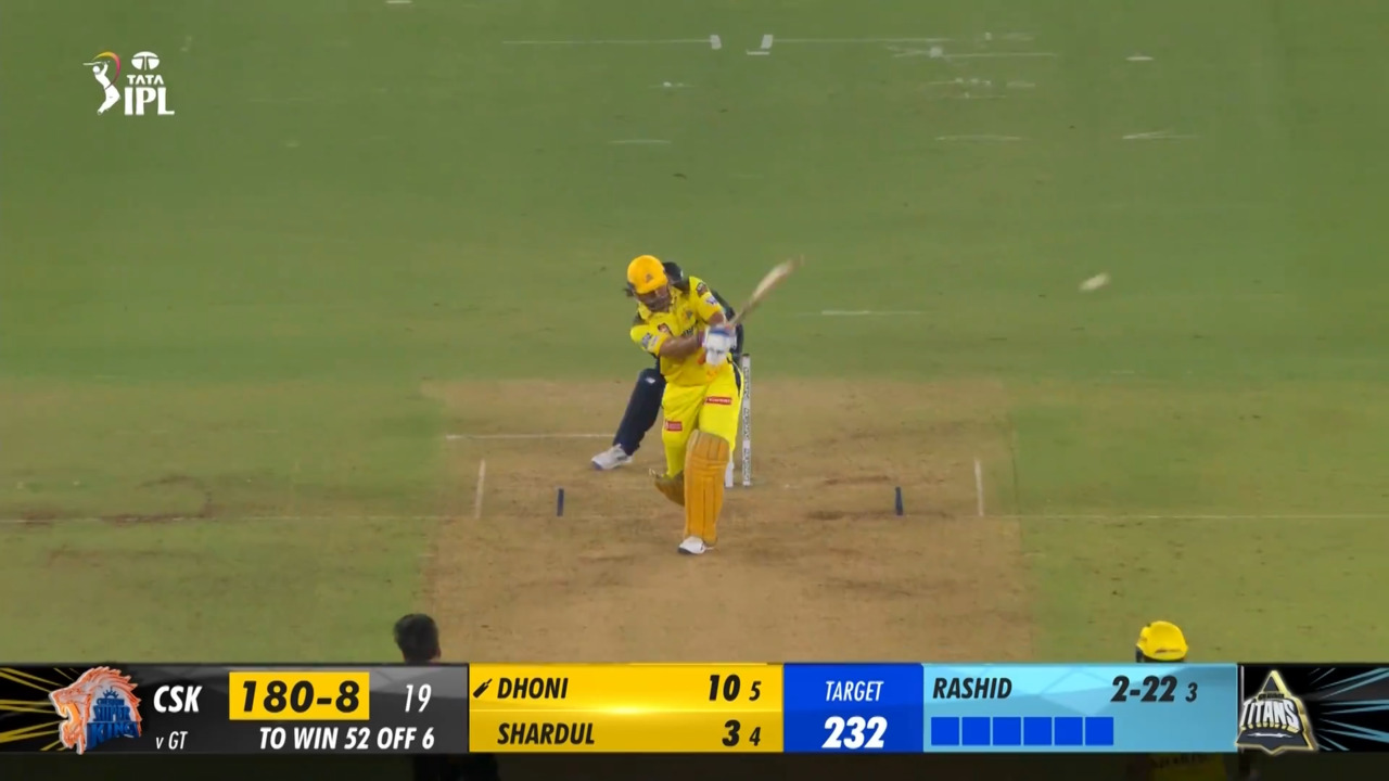 M59: GT vs CSK – MS Dhoni Six