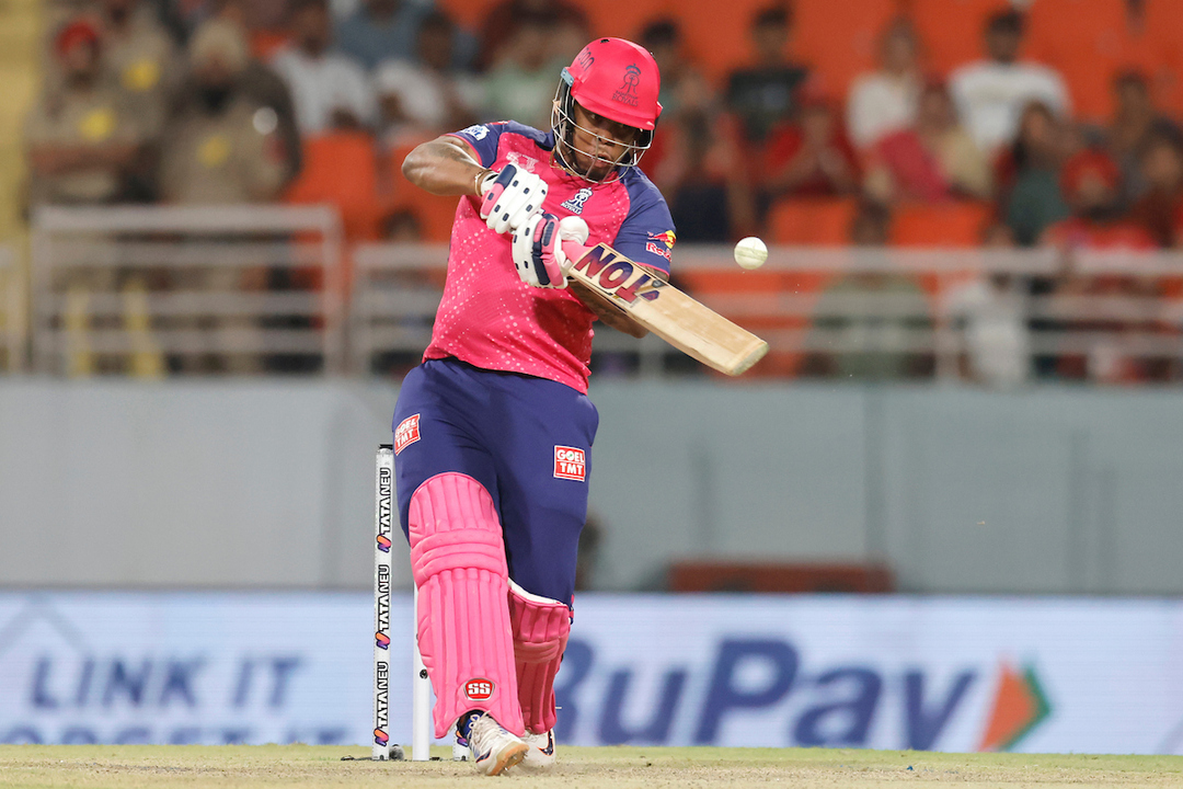 W,4,6: Excellent catch & crucial hits ft. Shashank & Hetmyer