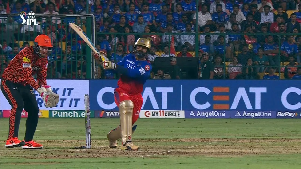 6,6,6,4: Lomror, Karthik provide much-needed momentum