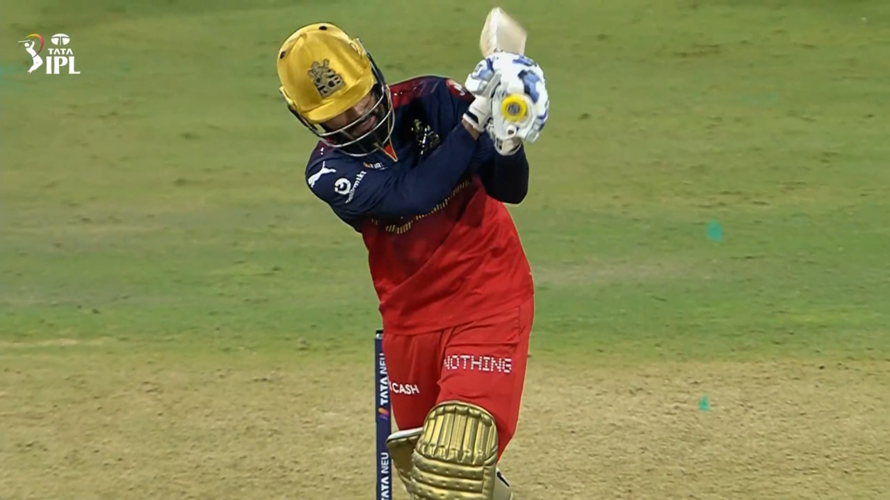 IPL 2025 M70: LSG vs RCB - Super Sixes background