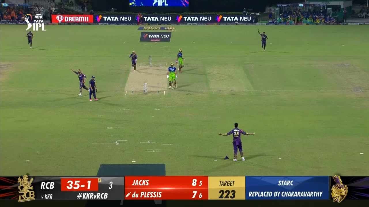 Brilliant low diving catch ft. Venkatesh Iyer