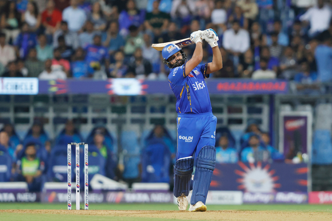 Rampant Rohit brings up 50 in style with 4,4,6 background