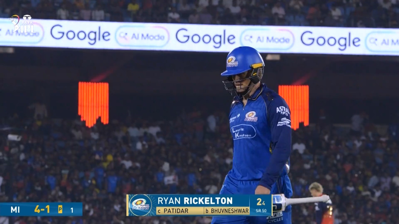 IPL 2026 M54: RCB vs MI - Ryan Rickelton Wicket