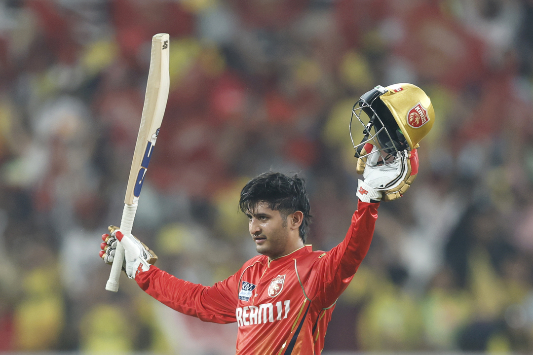 Maiden IPL 100: Magnificent Priyansh Arya's special knock of 103(42) background