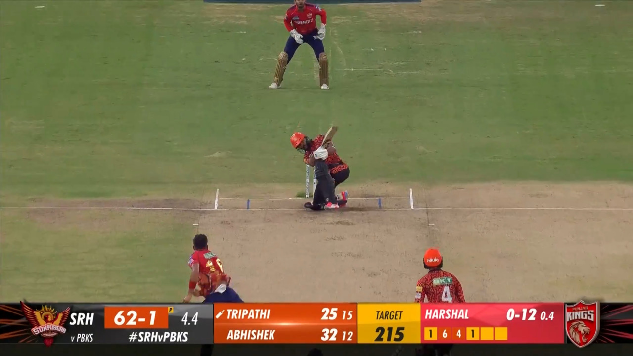 M69: SRH vs PBKS – Rahul Tripathi Six