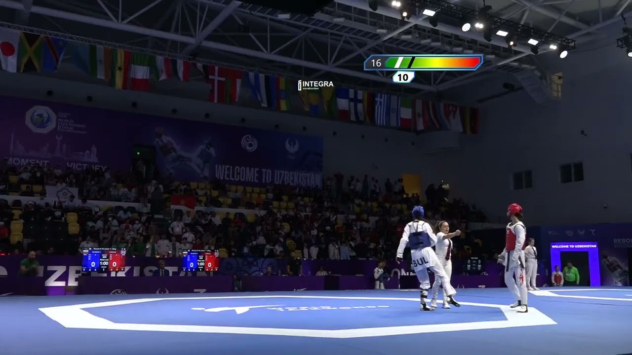 329 Round of 16 F 55kg BUL SLAVOVA T GBR ILIEVA M PGM