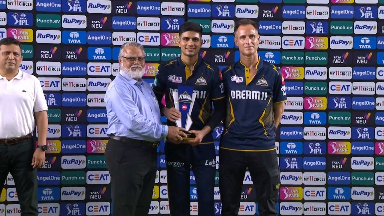 M59: GT vs CSK – Player of the Match – Shubman Gill background