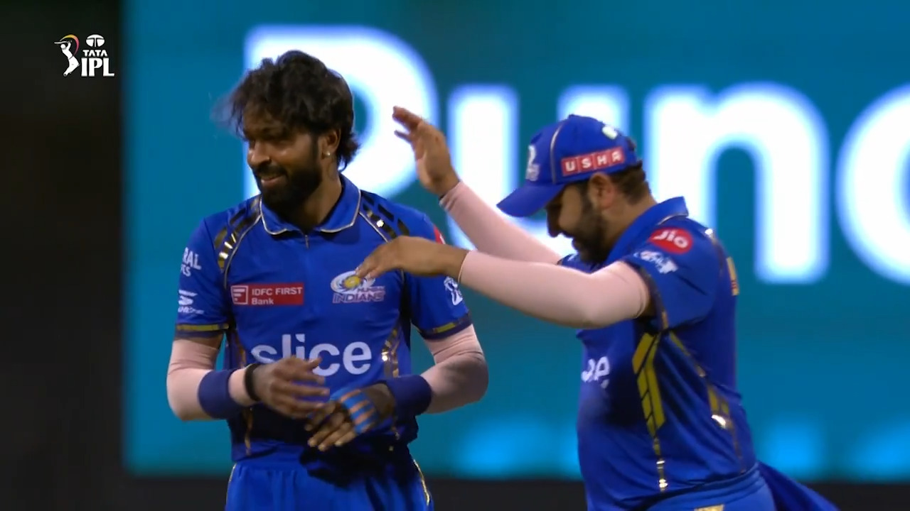 Twin Strikes: Hardik dismisses Shahbaz, Jansen in same over background