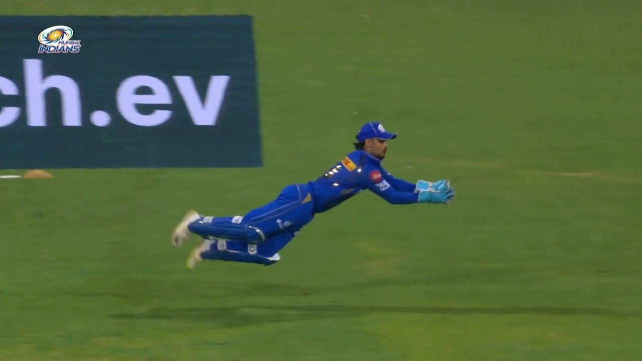 Excellent diving catch ft. Ishan Kishan